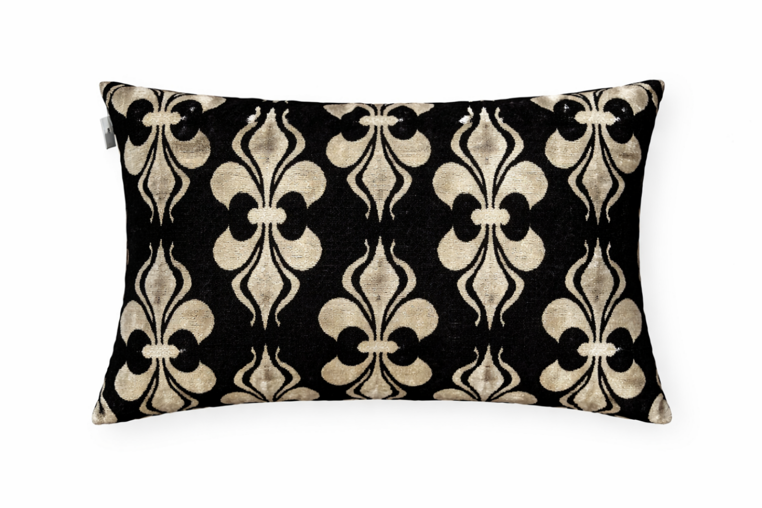 Arabesque Black
